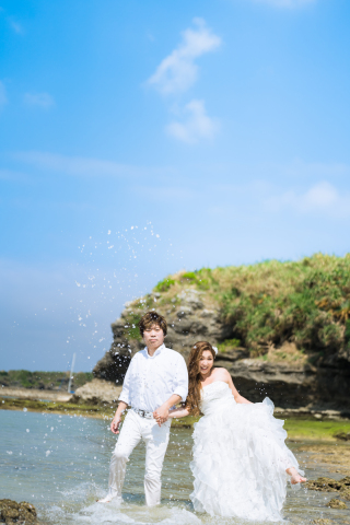 スプラッシュ撮影ではおもいっきり楽しんで！この場所だからこそ、弾けて楽しまないと！笑い声が聞こえてきそうな写真を目指してます。