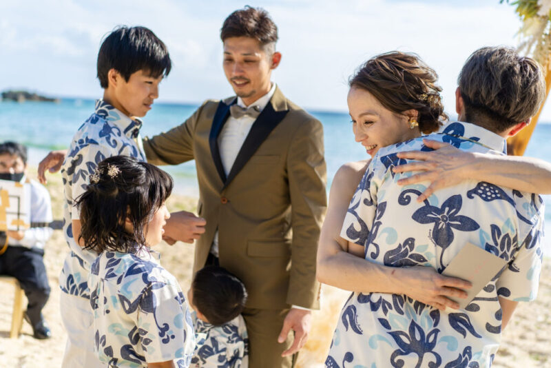 【オリジナル挙式×リゾートロケ撮影】海に一番近い挙式プラン|挙式&ロケーションフォト150カット・ヘアメイク・衣装・挙式装飾付