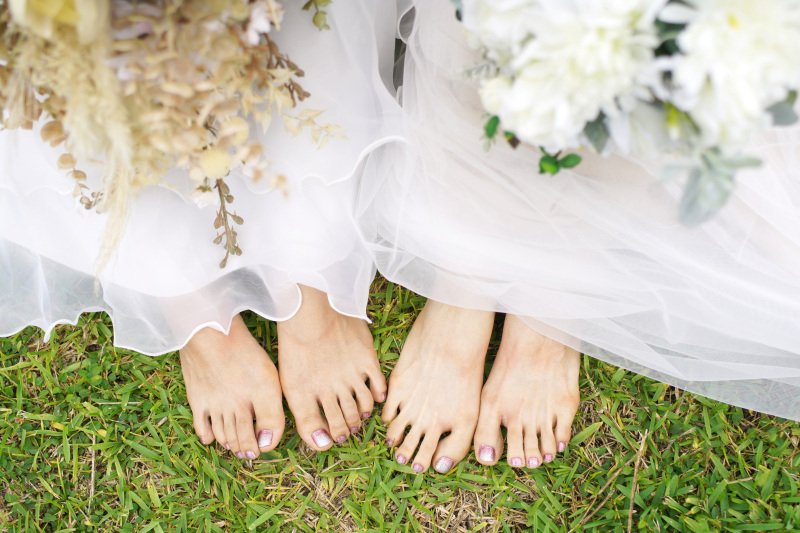 【貸切スタジオ&隠れ家風プライベートビーチでの撮影】LGBTQ+ビーチフォトプラン/ビーチ撮影・130カット・ヘアメイク&衣装込