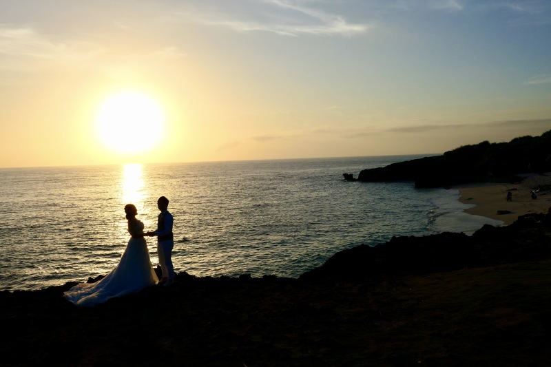 【青い海&サンセットビーチ】OKINAWAサンセットプラン / ビーチ&チャペル&サンセット・160カット・ヘアメイク&ドレス込
