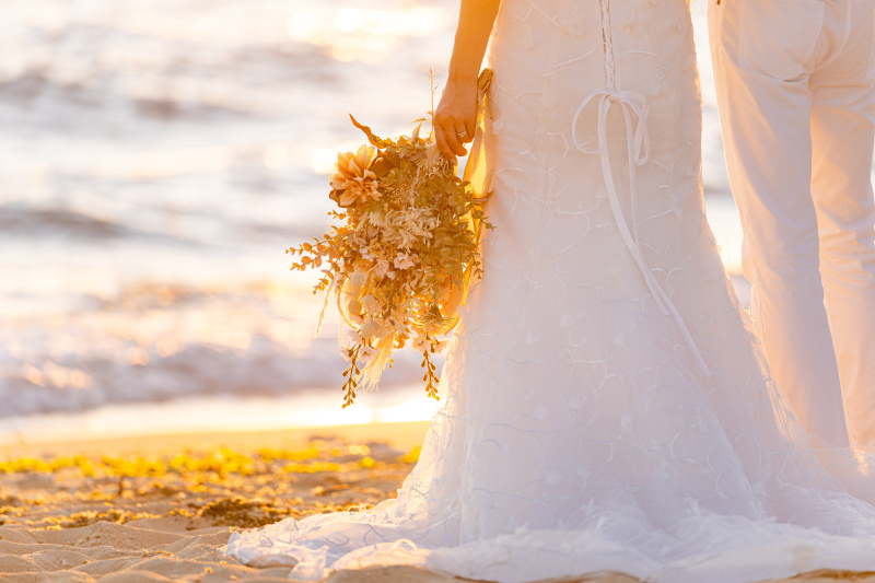 【青い海&サンセットビーチ】OKINAWAサンセットプラン / ビーチ&チャペル&サンセット・160カット・ヘアメイク&ドレス込