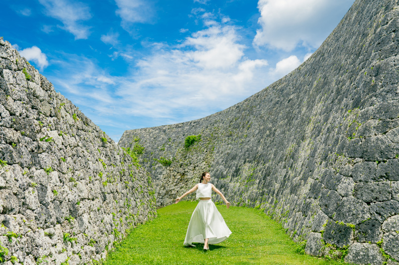 【1日1組限定＊1dayロケ地プレミアムプラン】沖縄の名所を回れる贅沢なフォトツアー｜撮影時間も自由で旅行を兼ねた思い出に♪