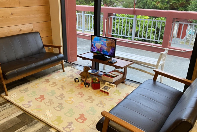 【お子様連れ歓迎☆貸切スタジオ&ベビーシッター付 】安心ファミリープラン/ビーチ&チャペル・150カット・ヘアメイク&ドレス込★