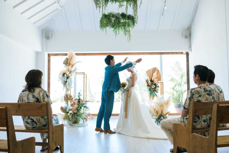 【チャペル挙式&times;ロケーションフォト】シエロ・セレモニー☆挙式&ビーチ＆チャペル・150カット・ヘアメイク・ドレス・タキシード込み