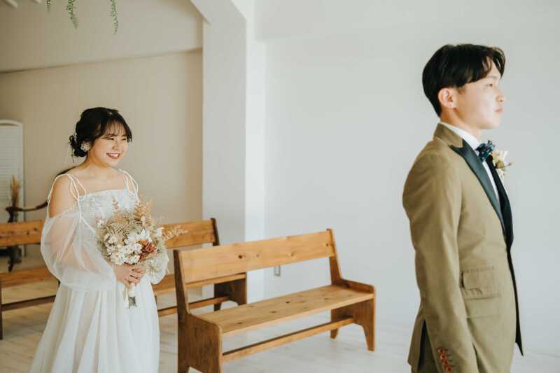 【ロケ地3ヵ所チョイスプラン】 チャペル、琉球の街並み、ガジュマル広場、ビーチ、シエロスタジオの5つの中から撮影場所を3つ選べる