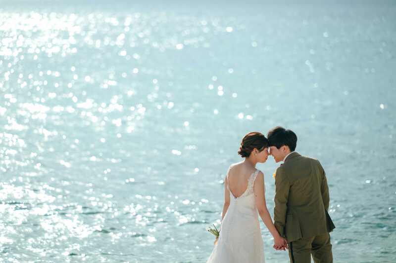 【3⽉〜5⽉撮影限定！春の沖縄を満喫！】春得プラン☆ビーチ＆チャペル・120カット・ヘアメイク・ドレス・タキシード・アテンド込み