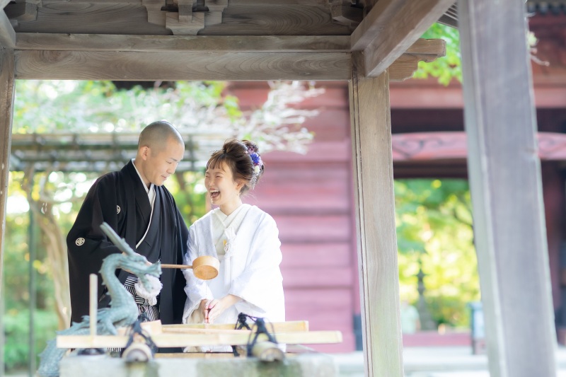 妙本寺にて、白無垢もお召になりました。