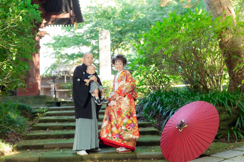 お子様も一緒に、ご家族写真から。