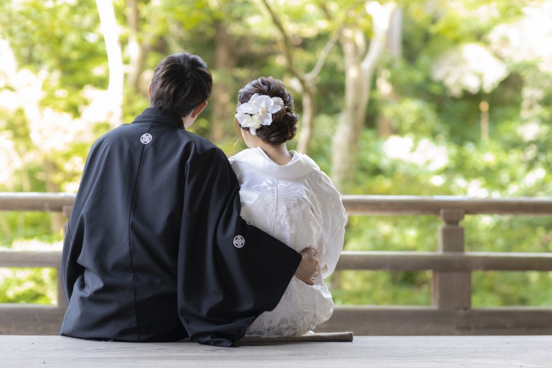 後姿からも仲の良さが伝わってきます♡