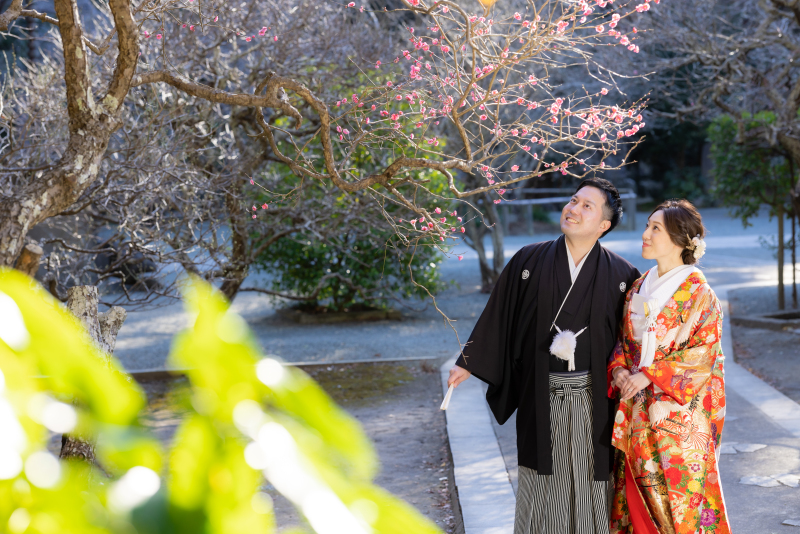 早咲きの紅梅が楽しませてくれました。