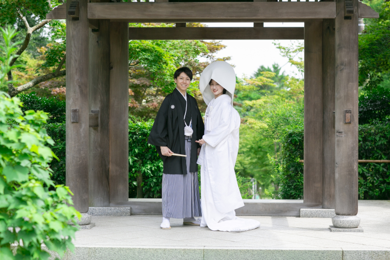 洋髪でも綿帽子姿が叶います。