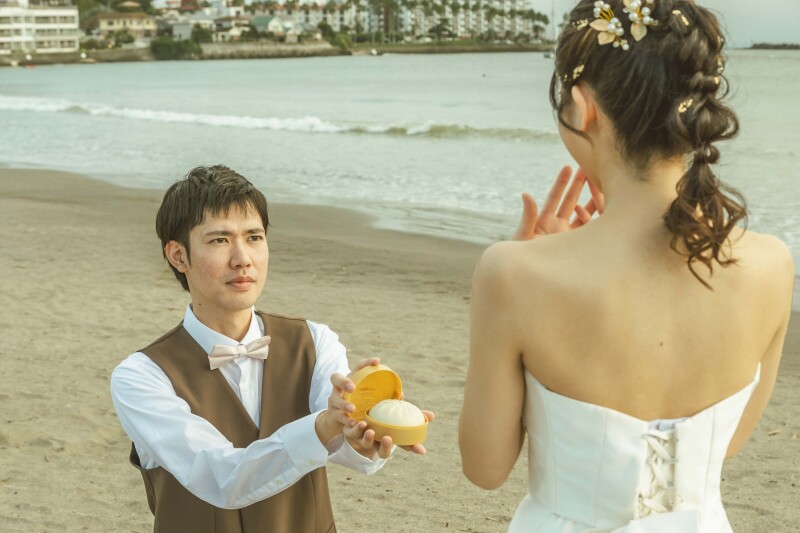 《 肉まんプロポーズショット？! 》