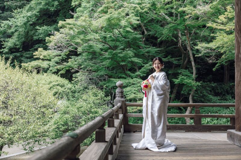 ボールブーケでかわいらしく