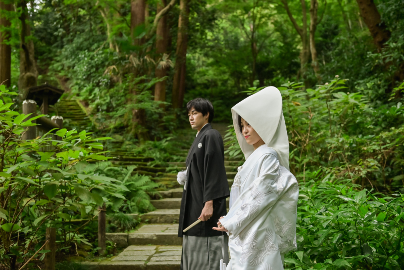 お色直し＆ヘアチェンジ後は、瑞泉寺へ。