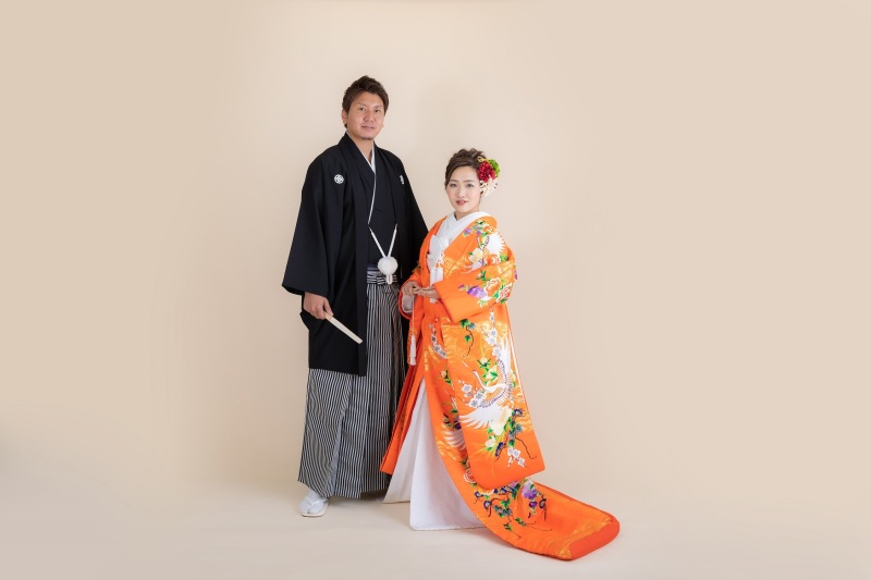 お着物が最も美しく見えるポーズです。