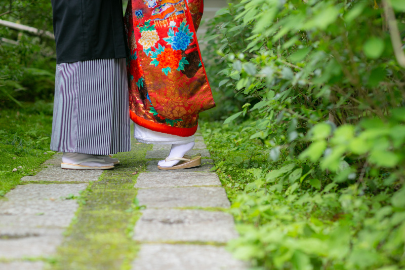 木漏れ日の中で、お散歩。