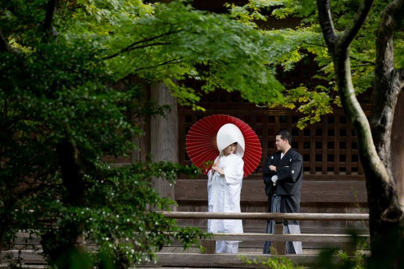 大きなお堂の回廊にて。