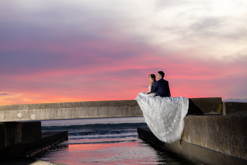 後姿からも幸せオーラが溢れています。