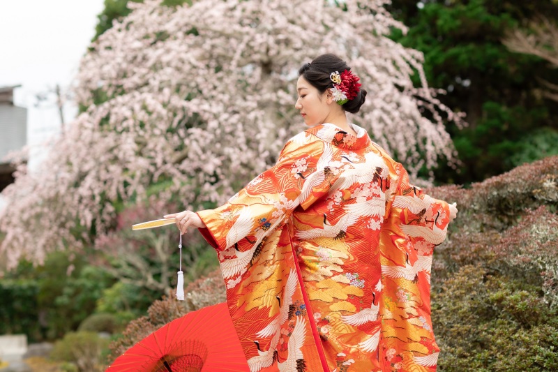 華雅苑 鎌倉店_色打掛・着物が豊富