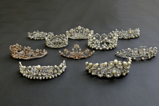 洋装用アクセサリー①