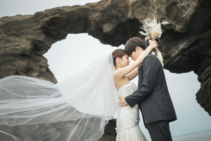 10月末迄の平日撮影♪オープニングムービー付き★和装⇒寺院&洋装⇒城ケ島で撮影 衣裳(差額無し)・美容・撮影データ付き