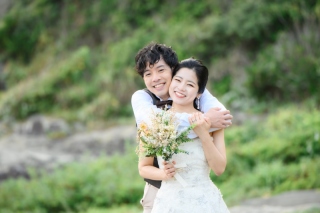 【和装＆洋装】5/11～5/31の平日 和装；鎌倉市内の寺院＆洋装；城ケ島で撮影　衣裳差額無し・美容・撮影データ１５０カット付き