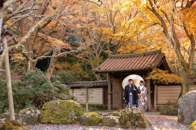 【和装1着】12/24~12/29 まだまだ紅葉♡好きな和装1着着て瑞泉寺で撮影★衣裳差額なし・美容・撮影データ100枚