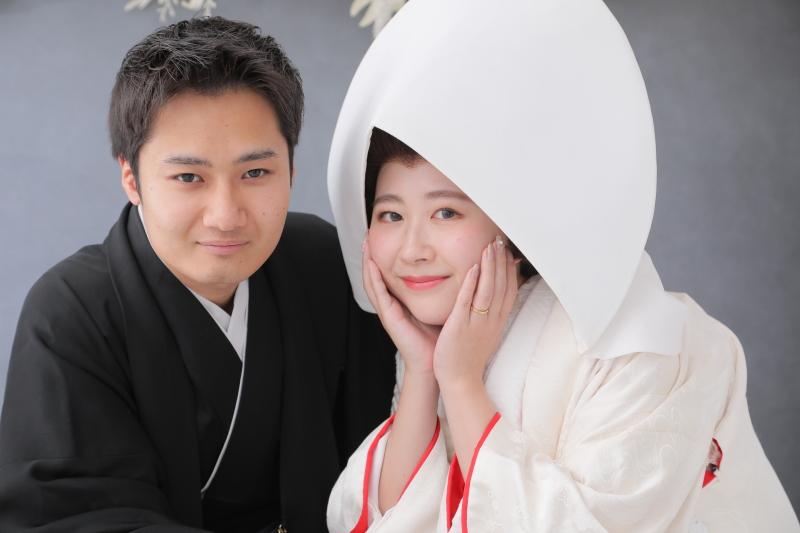 メイクはイマドキに