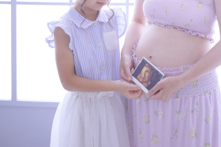 家族で思い出を残す…マタニティフォト
