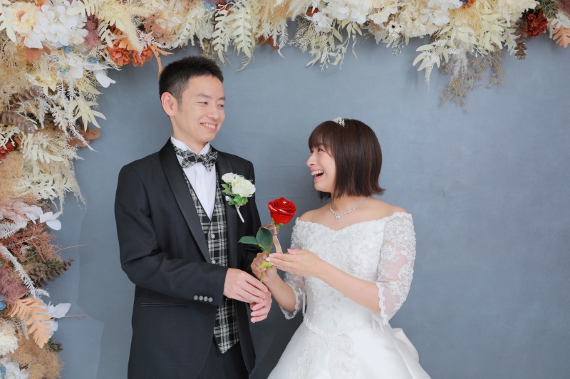 【データ即日渡し可能】衣装追加料なし!贅沢な和洋2着全データ込みプラン!通常158,300円のところ⇒130,000円