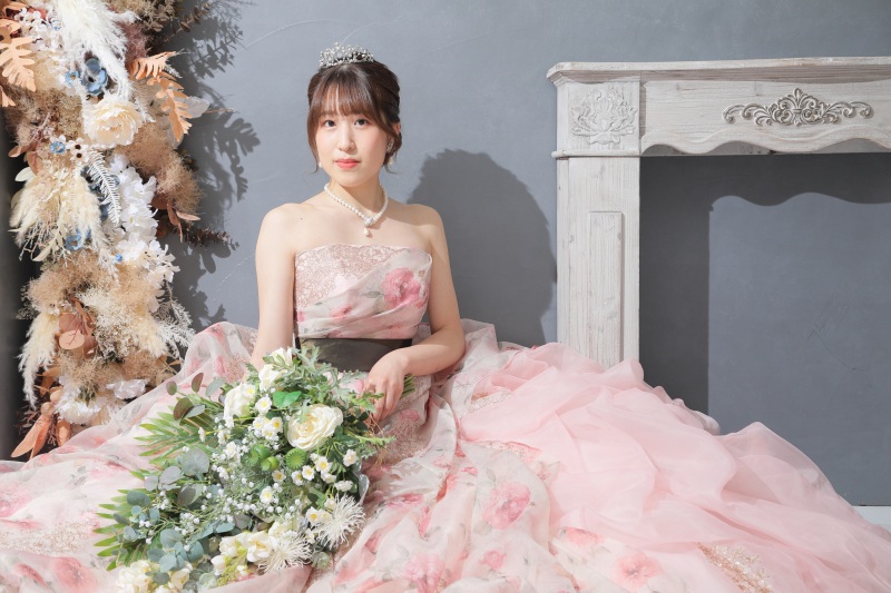 自分にもっと贅沢なご褒美を…ソロウェディング洋装1着(全データ付き)…¥66,000