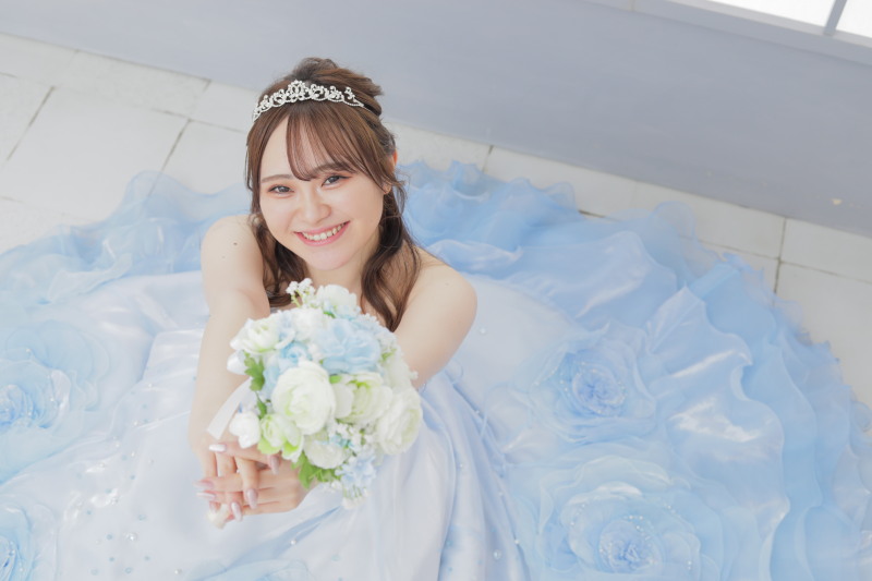どのドレスを選んでも追加料金なし！しかもデータは即日渡しの嬉しさ！（追加料金あり）推しグッズお持ち込み大歓迎のお得プラン