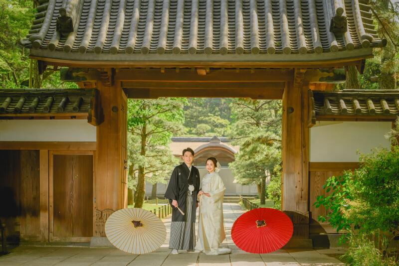 和装1着ロケーション+スタジオ15分撮影がついてくる！スタジオ撮影用の打掛1着プレゼント♪