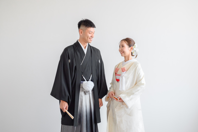 サクッと和装と洋装の両方が叶う夢のプラン！！】スタジオ撮影各３０分！全データ付き！