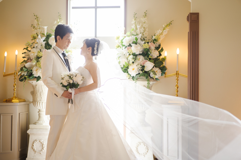 ［チャペルプラン］本格的なチャペルで挙式のような撮影プラン☆衣装グレードアップ無料！チャペル使用料金込み　全データ色味補正☆