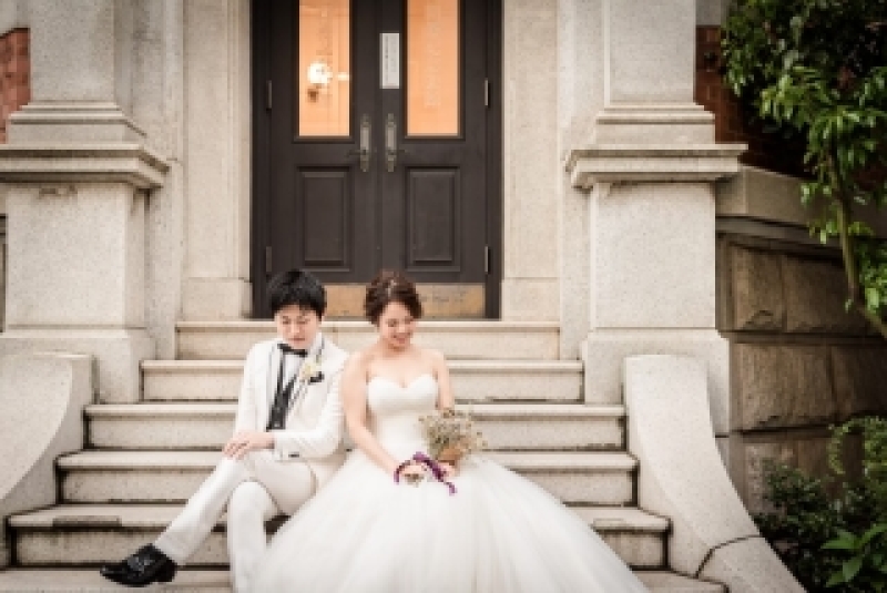 【横浜開港記念会館撮影プラン】洋装or和装どちらでもお好きな方をお選びいただけます♪