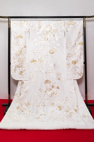 【新作】金刺繍華絵巻