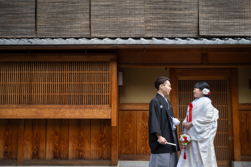 ボールブーケをもって