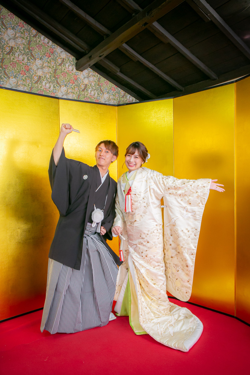 はっちゃけポーズ