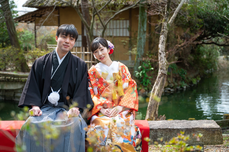 腰かけてにっこり