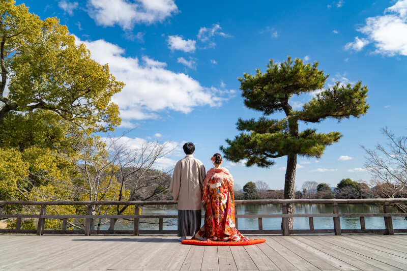 青空の下で裾引きショット！