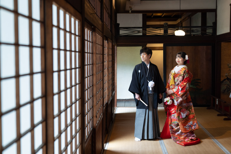 ほの暗い廊下で