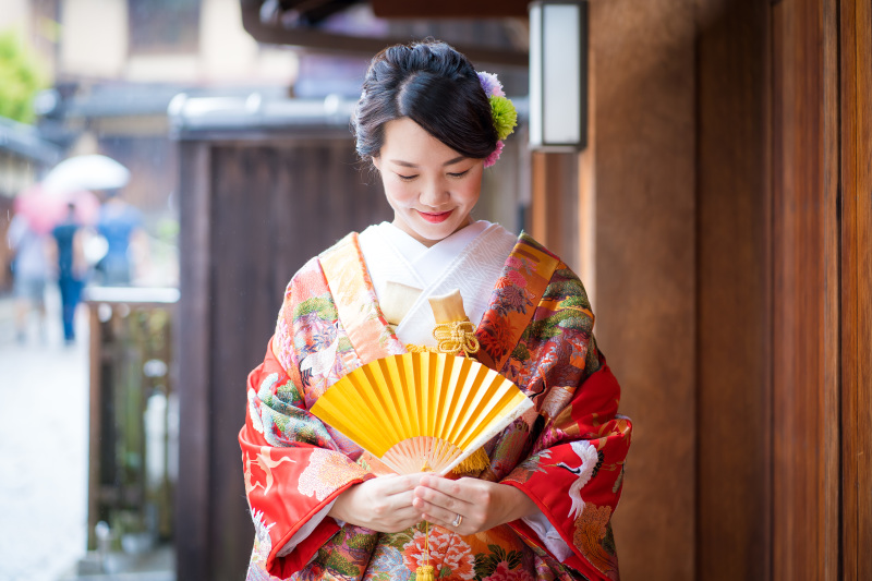 優しい光の下で