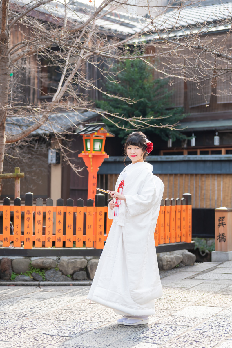 白無垢で祇園