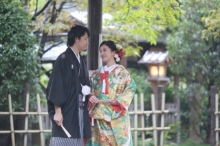 寒色系の色打掛。