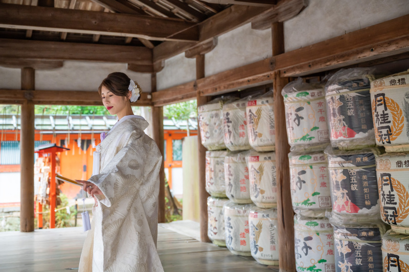 酒樽前の新婦様