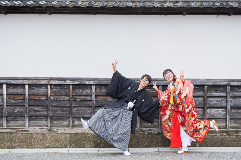 はっちゃけポーズ！