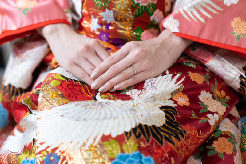 手入れされた美しい指先