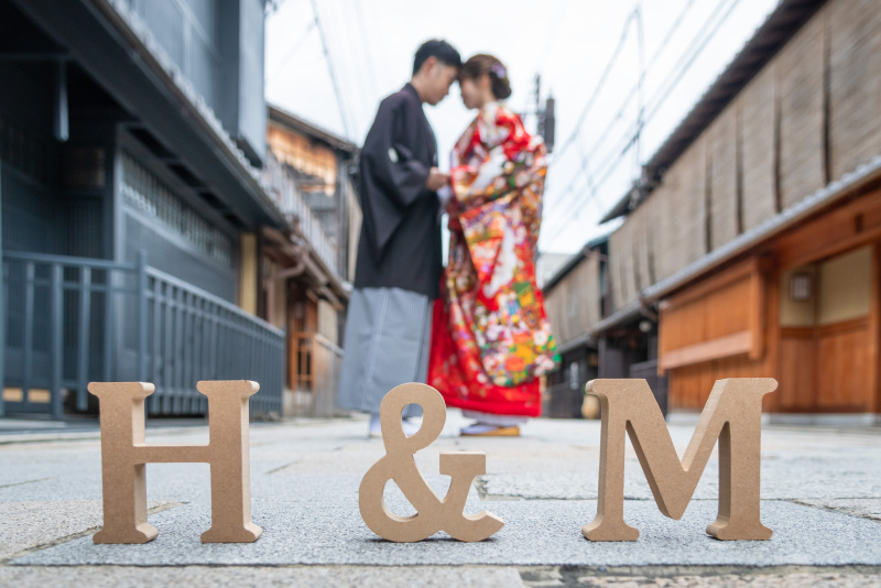 H&M