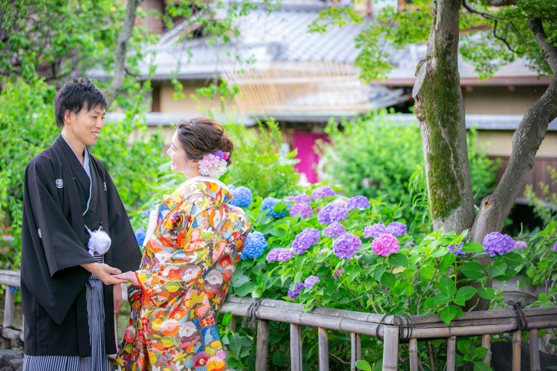 紫陽花をバックに♪